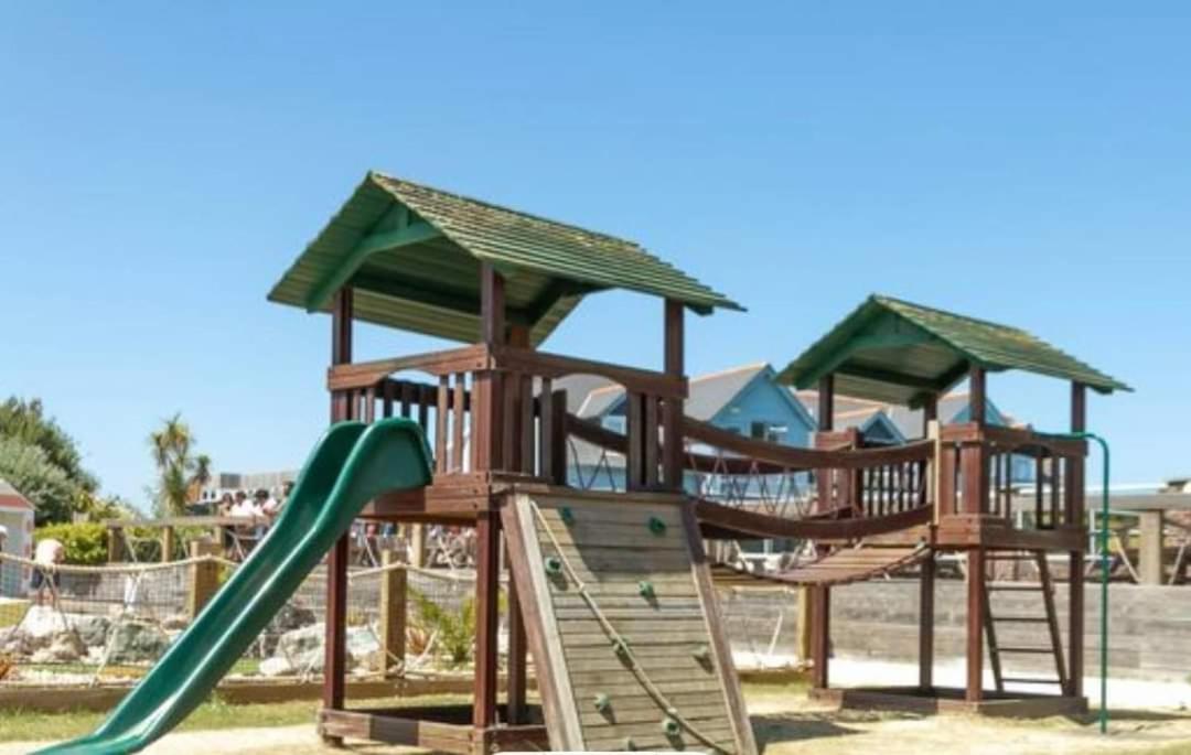 Home With A View Whitecliff Bay Holiday Park Bembridge Exterior foto